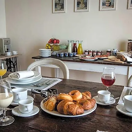 Paolina Bed & Breakfast 3*
