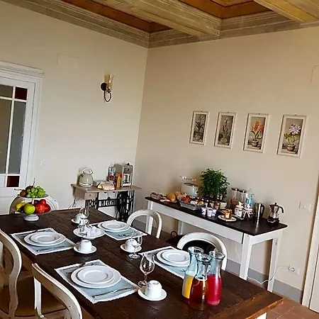Paolina Bed & Breakfast 3*