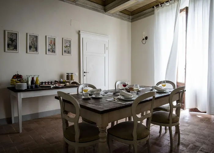 Alojamento de Acomodação e Pequeno-almoço Paolina Siena