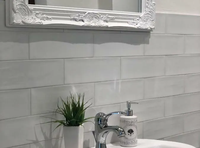 Paolina Nocleg ze śniadaniem 3*